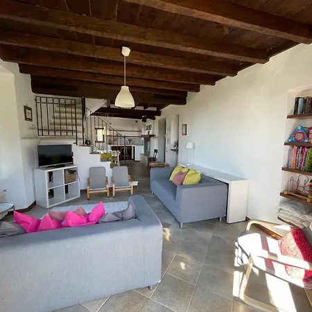 Valsiniga - Your Indipendent Country Into A Natural Park, With A Stunning View, Private Garden And Above Ground Pool In Exclusive For And Your Family! * Saló