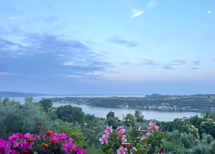 Valsiniga - Your Indipendent Country Into A Natural Park, With A Stunning View, Private Garden And Above Ground Pool In Exclusive For And Your Family! * Saló