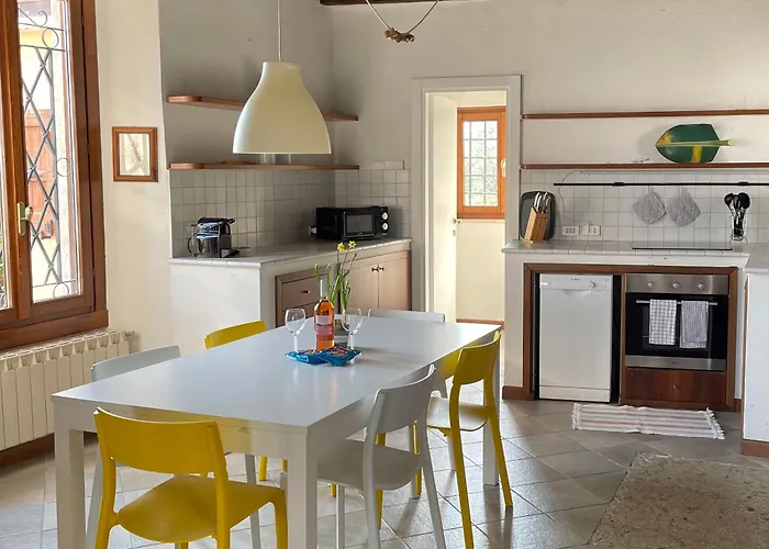 Agroturismo Valsiniga - Your Indipendent Country Into A Natural Park, With A Stunning View, Private Garden And Above Ground Pool In Exclusive For And Your Family! Saló