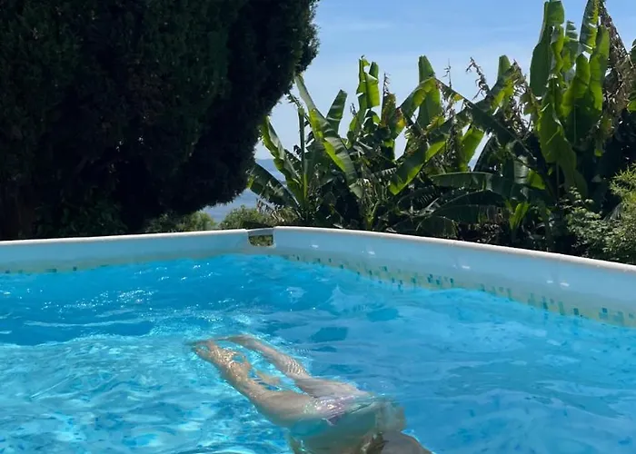 Valsiniga - Your Indipendent Country Into A Natural Park, With A Stunning View, Private Garden And Above Ground Pool In Exclusive For And Your Family! * Saló