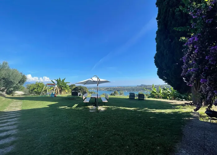 Valsiniga - Your Indipendent Country Into A Natural Park, With A Stunning View, Private Garden And Above Ground Pool In Exclusive For And Your Family!