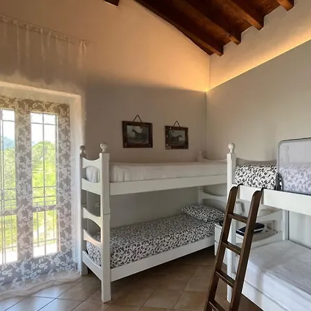 Valsiniga Farm stay *